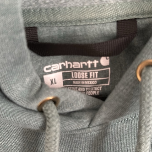 Carhartt Men's Green Hoodie - Picture 2 of 3